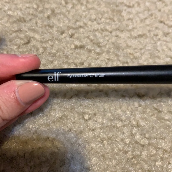 Mini eyeshadow palette and brush bundle - Picture 5 of 7